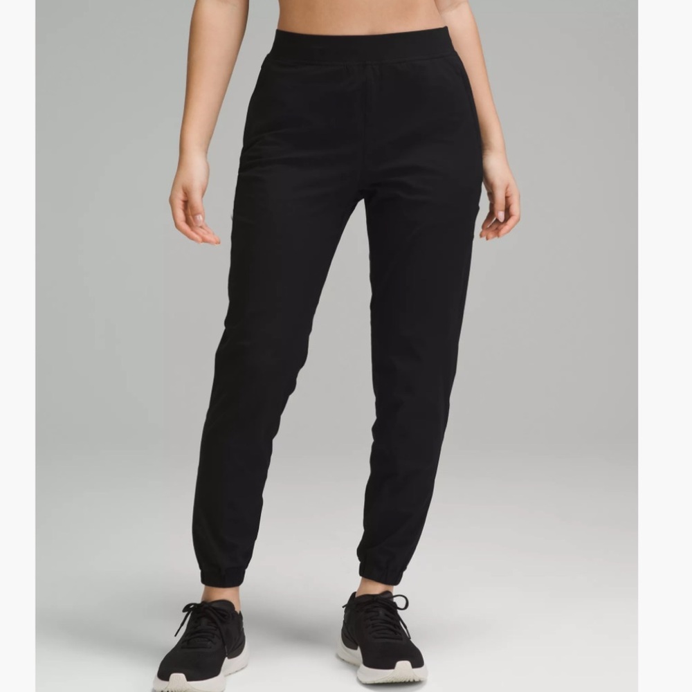 LuluLemon Adapted State 28”inseam full length
